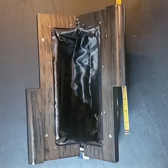 Navy and Ceeam Canvas Clutch new w/o tag.  Never used. - Picture 3 of 3